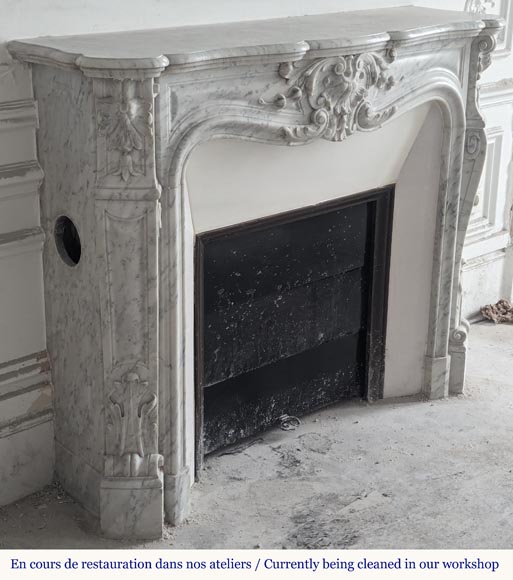 Louis XV style mantel in veined Carrara marble Louis XV style mantel in veined Carrara marble-5