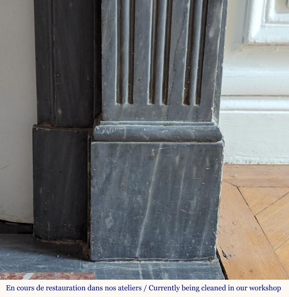 Louis XVI style mantel with curved flutes adorned with rosettes carved in Turquin marble Louis XVI style mantel with curved flutes adorned with rosettes carved in Turquin marble-8