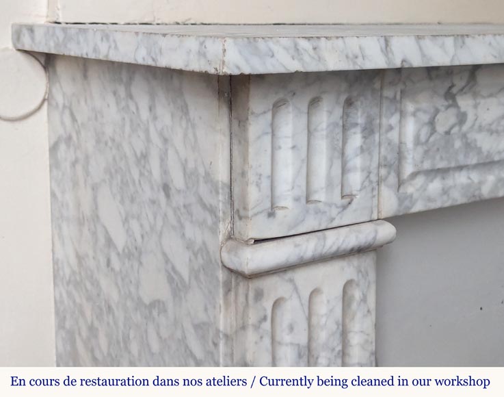 Louis XVI style mantel in veined Carrara marble with fluting Louis XVI style mantel in veined Carrara marble with fluting-3