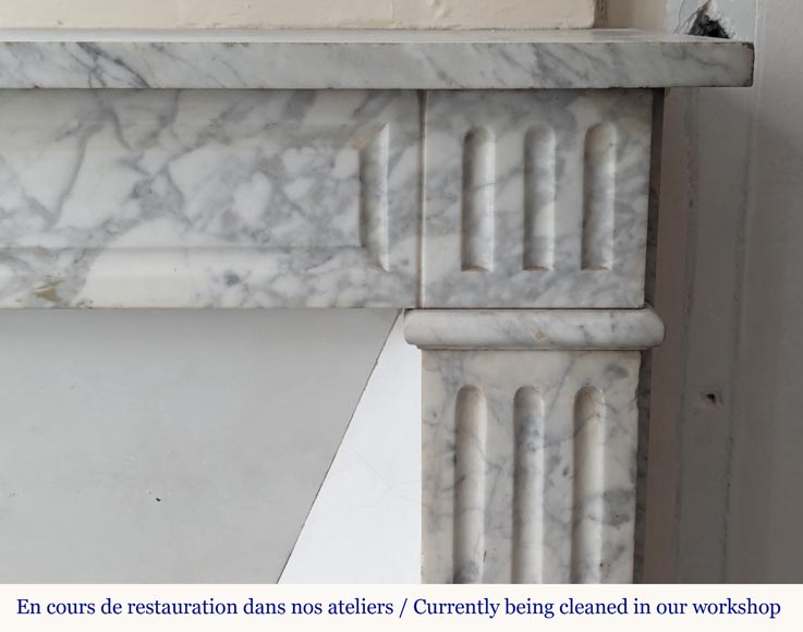 Louis XVI style mantel in veined Carrara marble with fluting Louis XVI style mantel in veined Carrara marble with fluting-6