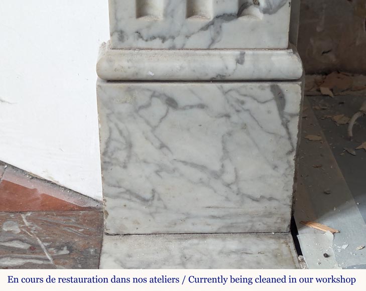Louis XVI style mantel in veined Carrara marble with fluting Louis XVI style mantel in veined Carrara marble with fluting-7