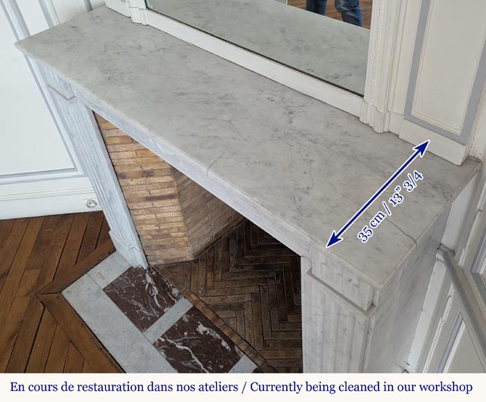 Louis XVI style mantel in Carrara marble adorned with a sunflower Louis XVI style mantel in Carrara marble adorned with a sunflower-9