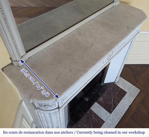 Louis XVI style Carrara marble mantel with rounded corners adorned with a sunflower flower Louis XVI style Carrara marble mantel with rounded corners adorned with a sunflower flower-12