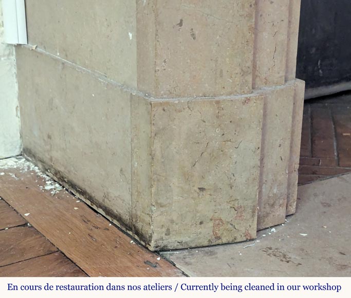 Curved Art Deco style mantel in Comblanchien stone Curved Art Deco style mantel in Comblanchien stone-4