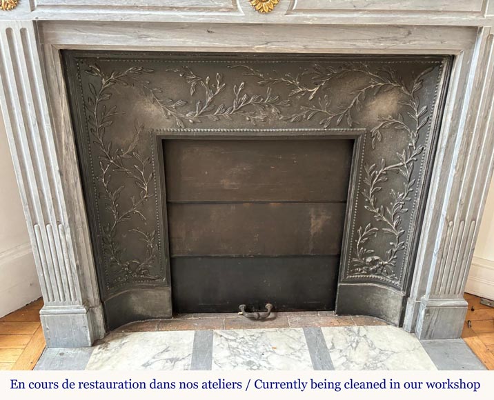 Louis XVI style Turquin marble mantel adorned with bronze sunflowers Louis XVI style Turquin marble mantel adorned with bronze sunflowers-6