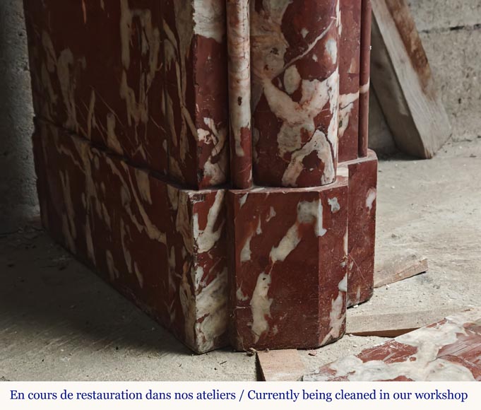 Louis XIV style mantel in Incarnat Turquin marble, decorated by a Poseidon carved in statuary marble Louis XIV style mantel in Incarnat Turquin marble, decorated by a Poseidon carved in statuary marble-8