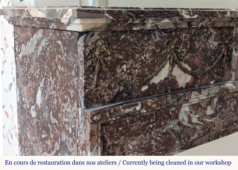 Louis XIV style mantel in Rouge de Rance marble adorned with bronze ornaments Louis XIV style mantel in Rouge de Rance marble adorned with bronze ornaments-3