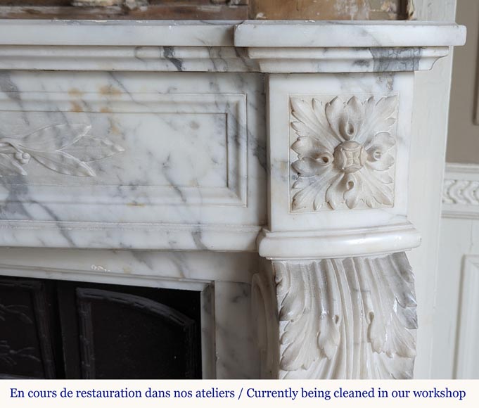 Louis XVI style curved mantel in Arabescato marble  Louis XVI style curved mantel in Arabescato marble -6