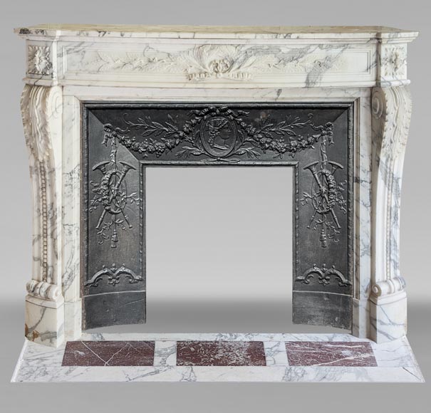 Louis XVI style Arabescato marble mantel with curved entablature decorated with a laurel wreath Louis XVI style Arabescato marble mantel with curved entablature decorated with a laurel wreath-0