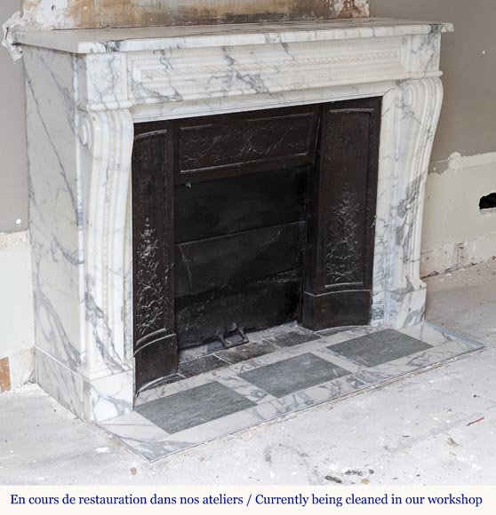 Louis XVI style mantel in Arabescato marble with pearl entablature Louis XVI style mantel in Arabescato marble with pearl entablature-2