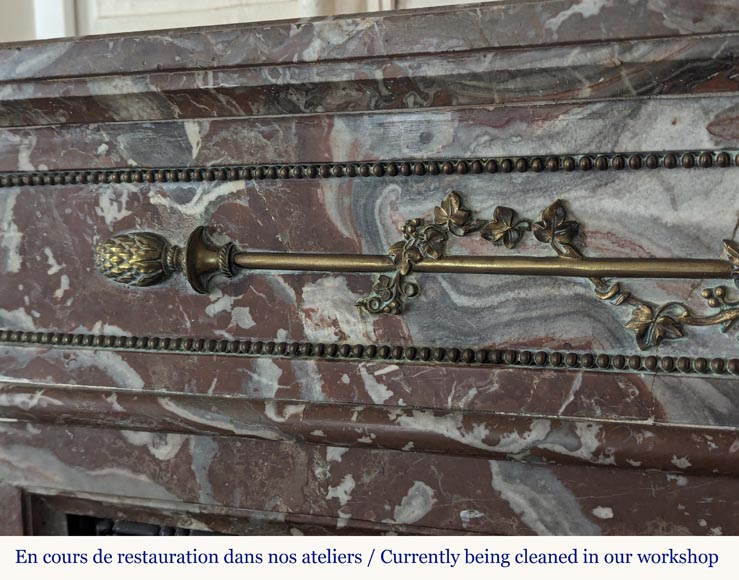 Louis XVI style mantel with rounded corners and bronze ornaments Louis XVI style mantel with rounded corners and bronze ornaments-2