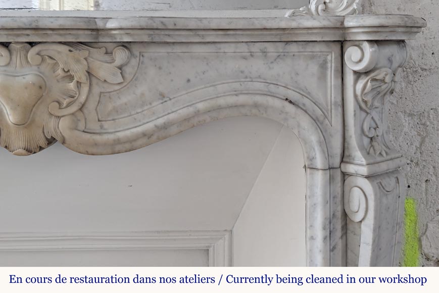 Louis XV style mantel in Carrara marble Louis XV style mantel in Carrara marble-6