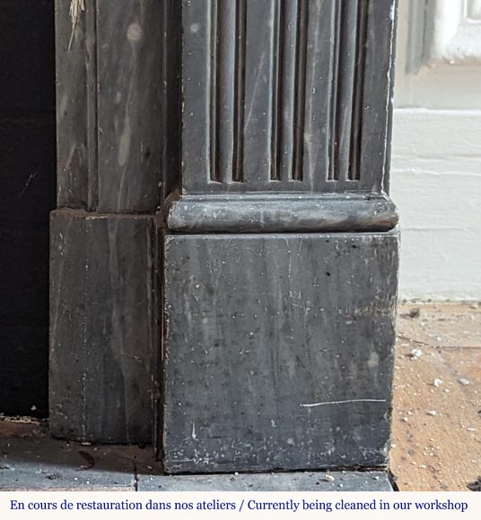 Louis XVI mantel in Turquin marble with curved flutes Louis XVI mantel in Turquin marble with curved flutes-7