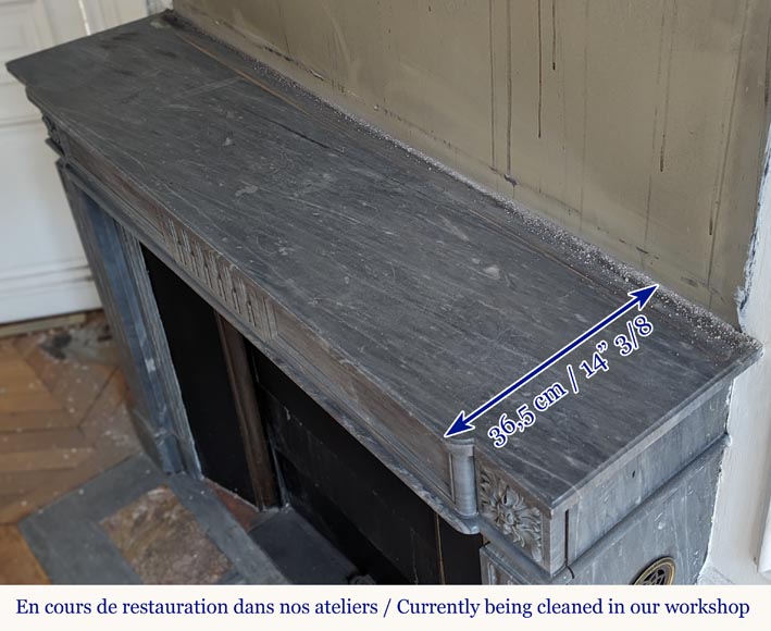 Louis XVI mantel in Turquin marble with curved flutes Louis XVI mantel in Turquin marble with curved flutes-9