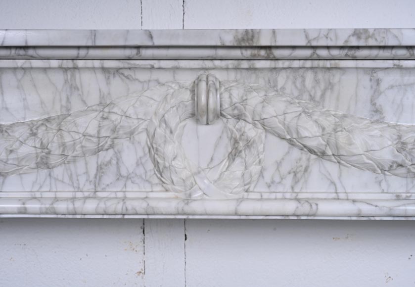Louis XVI period mantel adorned with a garland carved in antique veined Carrara marble Louis XVI period mantel adorned with a garland carved in antique veined Carrara marble-1