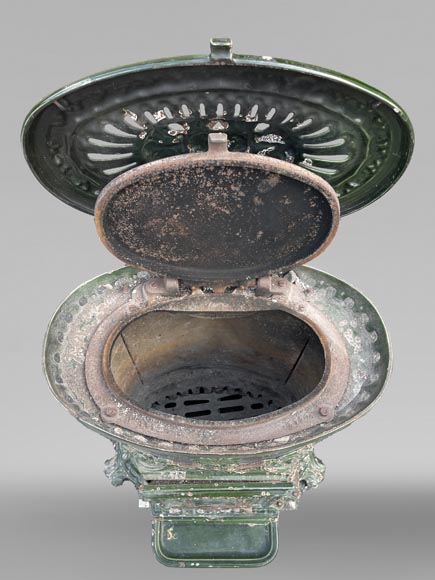 GODIN, Oval cast iron stove, 19th-20th century GODIN, Oval cast iron stove, 19th-20th century-6