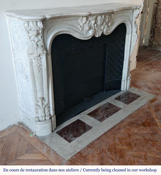Louis XV style mantel highly carved in Carrara marble Louis XV style mantel highly carved in Carrara marble-4