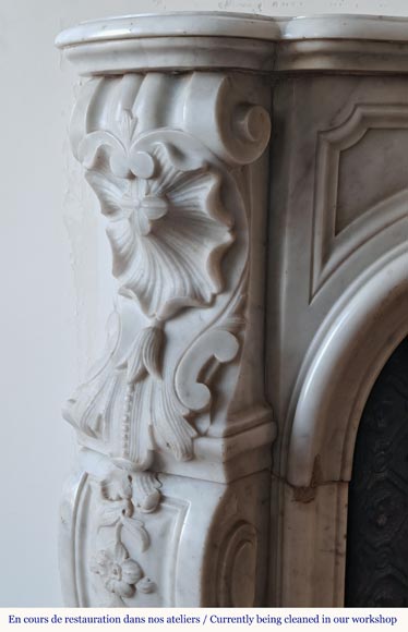 Louis XV style mantel highly carved in Carrara marble Louis XV style mantel highly carved in Carrara marble-6