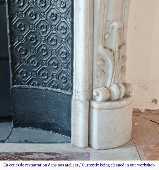 Louis XV style mantel highly carved in Carrara marble Louis XV style mantel highly carved in Carrara marble-10