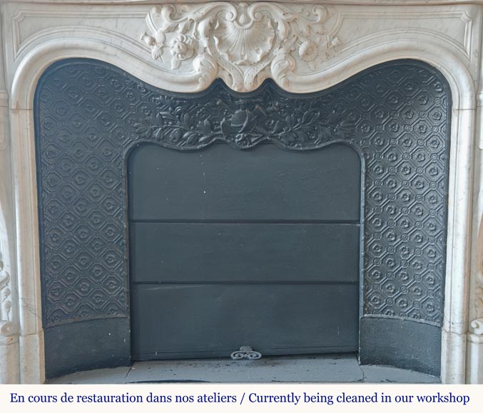 Louis XV style mantel highly carved in Carrara marble Louis XV style mantel highly carved in Carrara marble-11