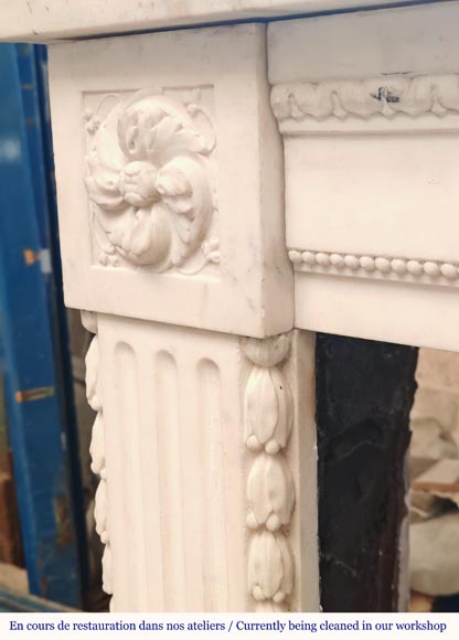 Cheminée de style Louis XVI en marbre demi statuaire Cheminée de style Louis XVI en marbre demi statuaire-5