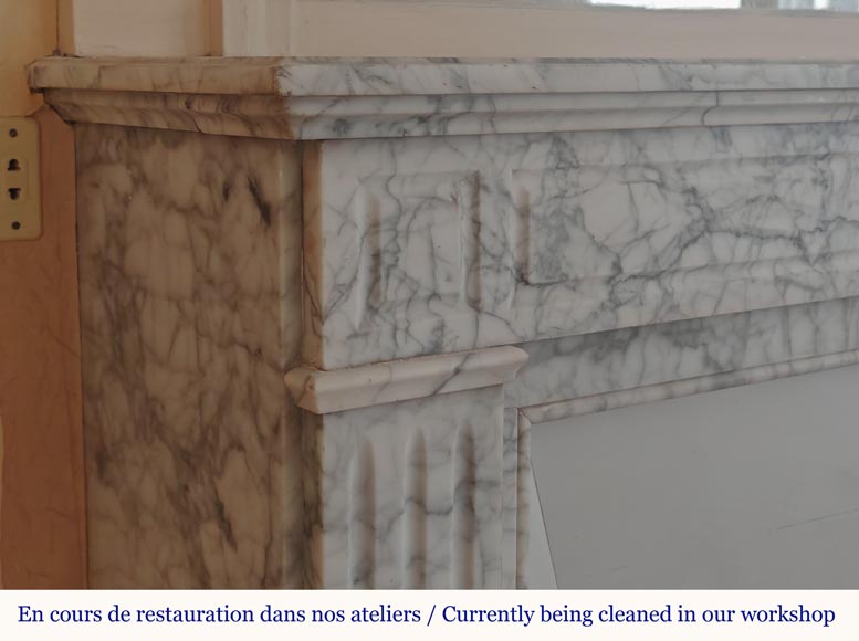 Louis XVI style molded mantel in highly veined Carrara marble Louis XVI style molded mantel in highly veined Carrara marble-3