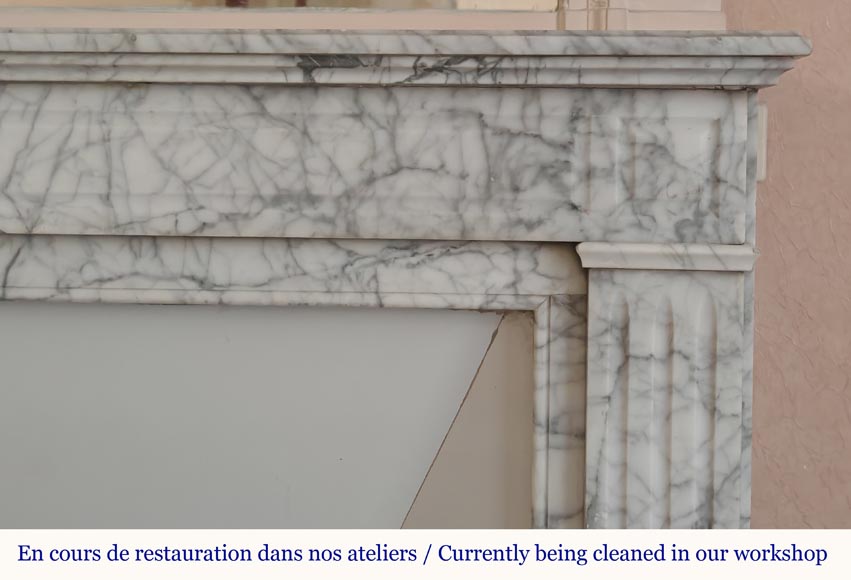 Louis XVI style molded mantel in highly veined Carrara marble Louis XVI style molded mantel in highly veined Carrara marble-6