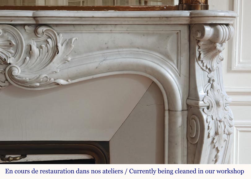 Louis XV style mantel richly carved in Carrara marble Louis XV style mantel richly carved in Carrara marble-9