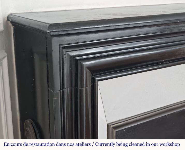 Louis XIV style mantel in fine black marble Louis XIV style mantel in fine black marble-3