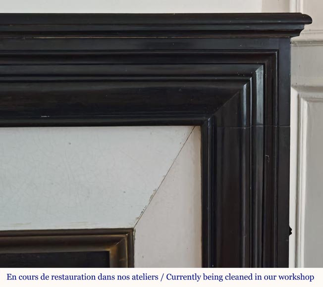 Louis XIV style mantel in fine black marble Louis XIV style mantel in fine black marble-6