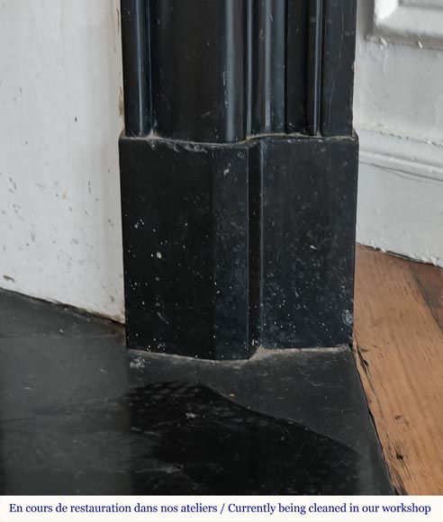 Louis XIV style mantel in fine black marble Louis XIV style mantel in fine black marble-7