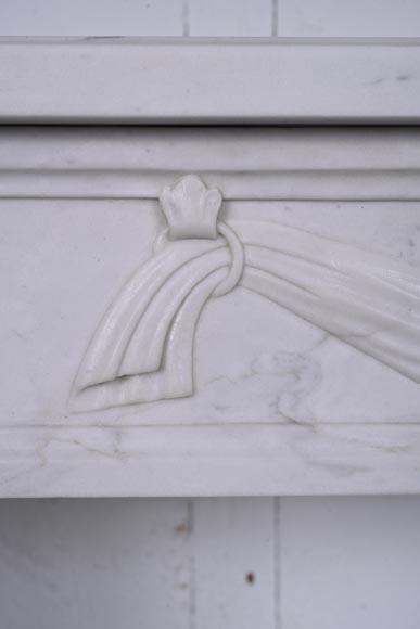 Small Louis XVI style mantel with carved drapery in carrare marble Small Louis XVI style mantel with carved drapery in carrare marble-2