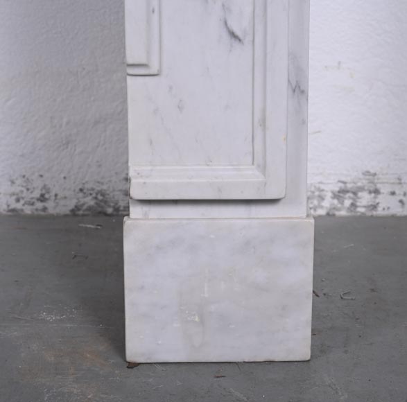 Small Louis XVI style mantel with carved drapery in carrare marble Small Louis XVI style mantel with carved drapery in carrare marble-8