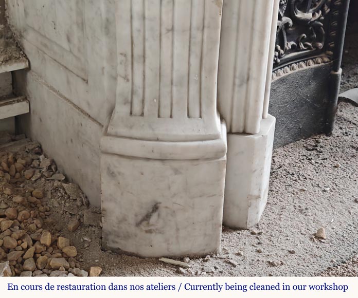 Louis XV style mantel in highly carved Carrara marble Louis XV style mantel in highly carved Carrara marble-9