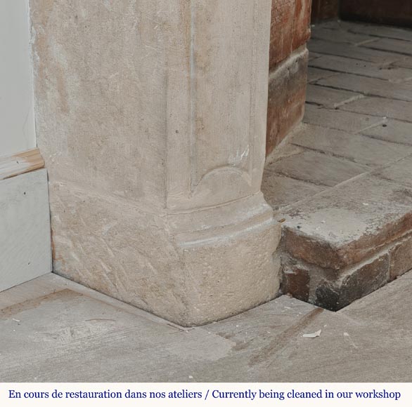 Louis XV period Burgundian mantel carved in stone with palmette motif Louis XV period Burgundian mantel carved in stone with palmette motif-5