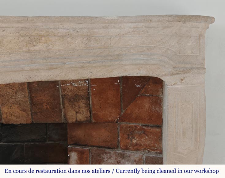 Louis XV period Burgundian mantel carved in stone with palmette motif Louis XV period Burgundian mantel carved in stone with palmette motif-7
