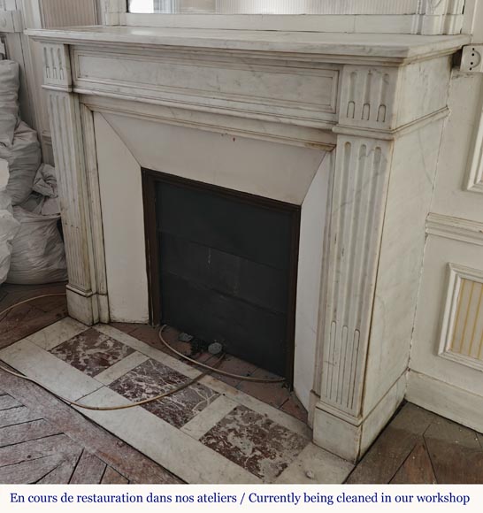 Louis XVI style Carrara marble mantel with filleted flutes Louis XVI style Carrara marble mantel with filleted flutes-5