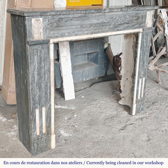 Louis XVI period two-tone Turquin marble mantel decorated with acanthus leaves Louis XVI period two-tone Turquin marble mantel decorated with acanthus leaves-2