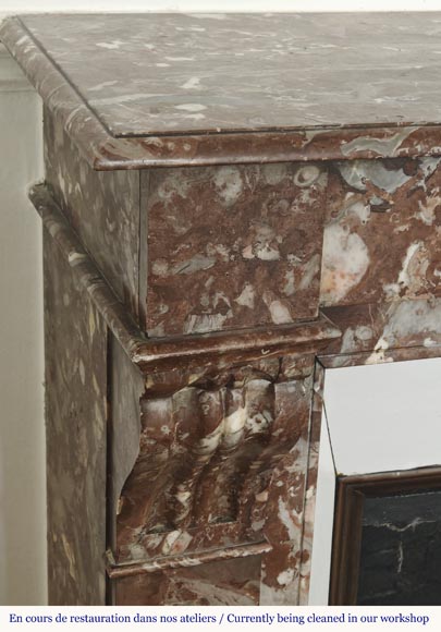 Modillion fireplace in northern red marble Modillion fireplace in northern red marble-3