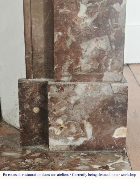 Modillion fireplace in northern red marble Modillion fireplace in northern red marble-7