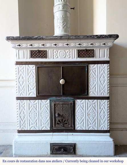 Prussian period earthenware stove, 1840 Prussian period earthenware stove, 1840-1