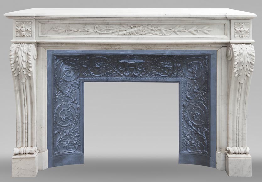 Louis XVI style fireplace with acanthus leaves, in Carrara marble Louis XVI style fireplace with acanthus leaves, in Carrara marble-0