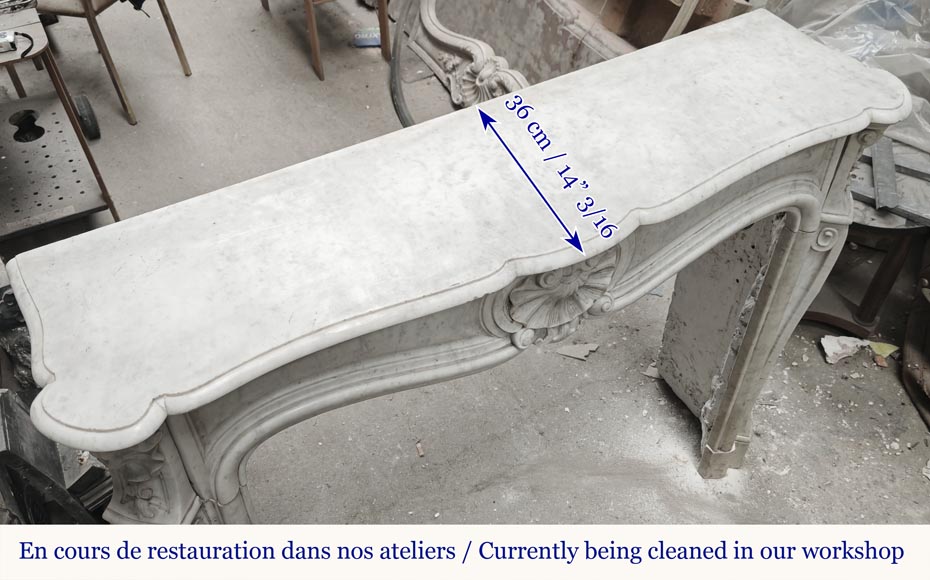 Louis XV style fireplace in Carrara marble decorated with a shell Louis XV style fireplace in Carrara marble decorated with a shell-9