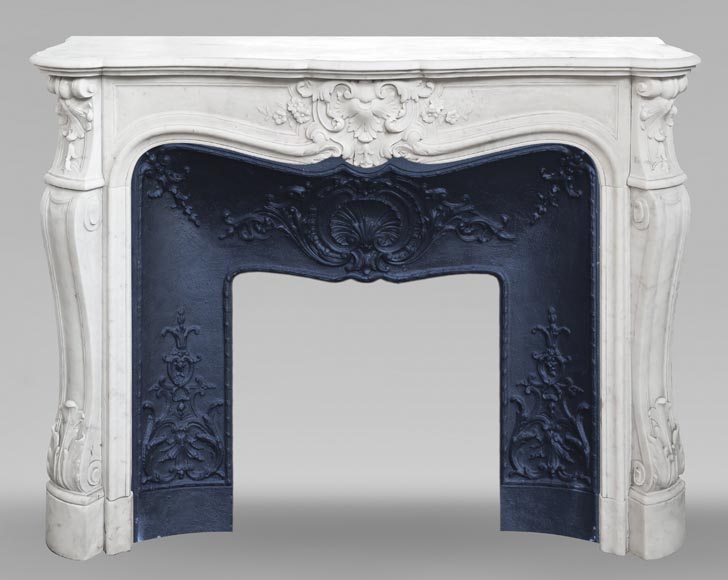 Louis XV style fireplace in Carrara marble with flowering palmette Louis XV style fireplace in Carrara marble with flowering palmette-0