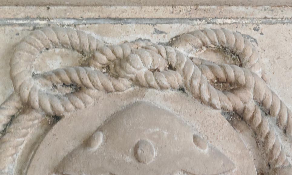 Carved stone fireplace with three-faced mask decoration Carved stone fireplace with three-faced mask decoration-3