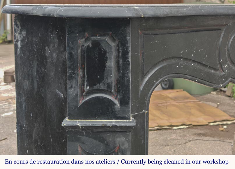 Small Louis XV style fireplace, Pompadour model, in speckled black marble Small Louis XV style fireplace, Pompadour model, in speckled black marble-3