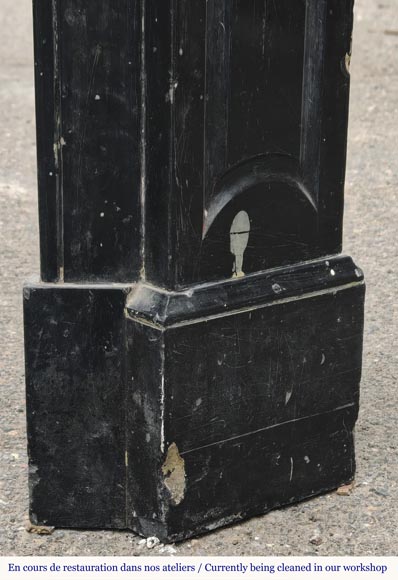 Small Louis XV style fireplace, Pompadour model, in speckled black marble Small Louis XV style fireplace, Pompadour model, in speckled black marble-7