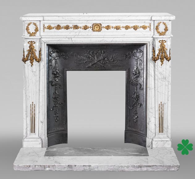 Louis XVI-Style Fireplace in Carrara Marble with Gilt Bronze Decoration Louis XVI-Style Fireplace in Carrara Marble with Gilt Bronze Decoration-0