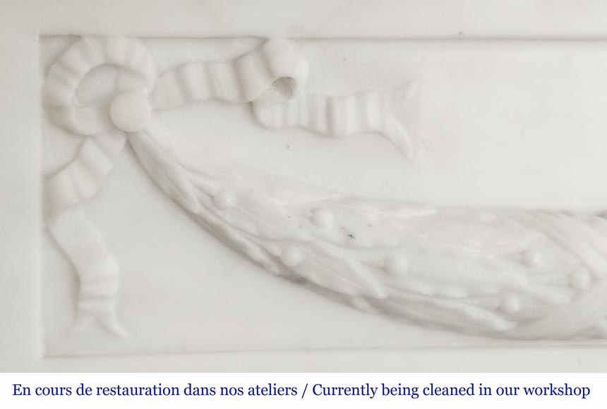 Louis XVI style fireplace with half Corinthian column, in half statuary marble Louis XVI style fireplace with half Corinthian column, in half statuary marble-3