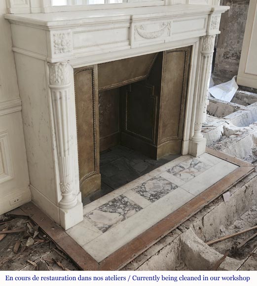 Louis XVI style fireplace with half Corinthian column, in half statuary marble Louis XVI style fireplace with half Corinthian column, in half statuary marble-4